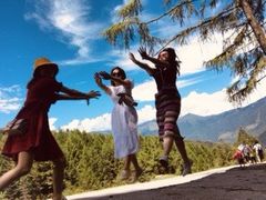 -硗碛藏寨·神木垒景区