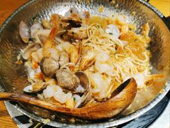 花甲爱上脆脆虾-吃饭皇帝大(合生汇店)