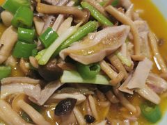 -铜锣湾·有麝自然香(渝北财富中心店)