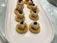 -品悦酒店(三林古镇店)