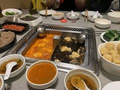 -海底捞火锅(宝龙广场夜宵主题店)