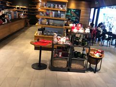 -星巴克(杭州西湖银泰1F店)