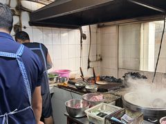 -正宗杨记普洱酸醋米线(总店)