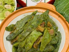 -闯关东东北农家菜(崂山石老人店)