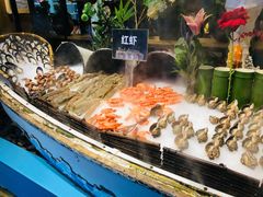 -领鲜活海鲜榴莲自助火锅(东门店)