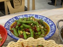 -江城燕子大排档(江汉路步行街店)