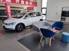 -润华上汽大众(济南汽车公园店)