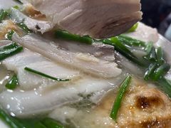 -金卯白肉罩火烧