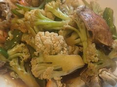 -赶海部落海鲜城(海阳路店)