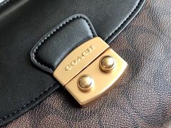 -COACH蔻驰(百联奥特莱斯广场店)