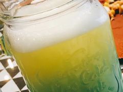 清爽芒果养乐多-嘉喜来比萨(罗马花园店)