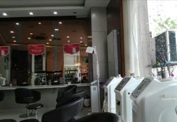 -Bollins波林丝•专研护发中心