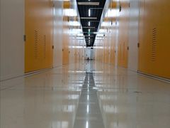 -安东易迷你自助仓储寄存仓库(草桥店)