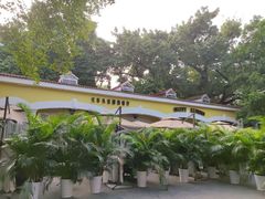 -火车头法国西餐厅