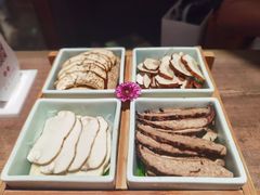 -蘑界·野生菌火锅(深业上城店)