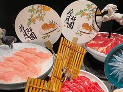 -无界釜·河豚鱼汤锅(红山动物园店)