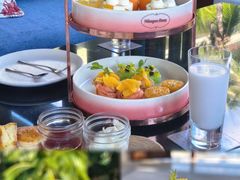 -亚龙湾喜来登·美景台大堂吧