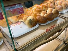 -新侨三宝乐面包店(崇文门店)
