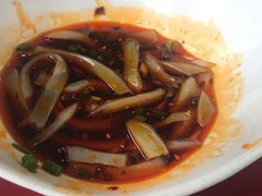 -南渝食府.墨脱石锅松茸鸡