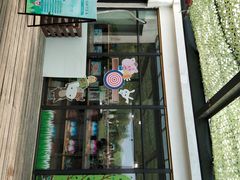 -田园东方蜜桃村的田野营地