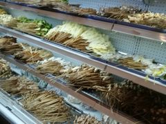 自助取餐区-嘉州叶婆婆钵钵鸡(建设路店)