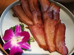 老王烤的肉-隔壁老王·家常云南菜(花巷店)