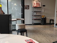 -必胜客(松雷店)