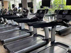 -威克健身游泳(万菱汇店)