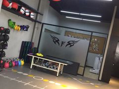 -Freedom Fitness私教健身俱乐部(徐虹北路店)