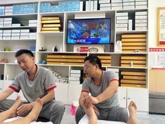 -郑远元专业修脚房(国顺东路店)