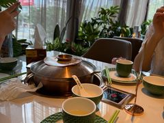 -润园四季椰子鸡火锅(卓越INTOWN店)