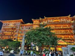 -PINKBOX聘饰珠宝(广百百货店)