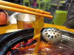 荤素串串-毛椒火辣重庆火锅串串香(城基路店)