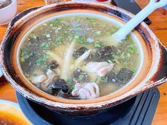 老母鸡汤-山里人家土菜馆(茅山店)