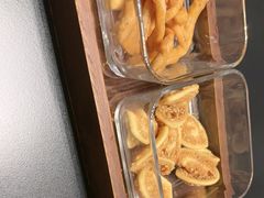 -忆江南·临江鱼馆