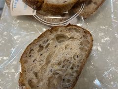 -PARIS BAGUETTE巴黎贝甜(周浦万达店)