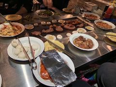 -马路牙子烧烤音乐酒馆(望京店)