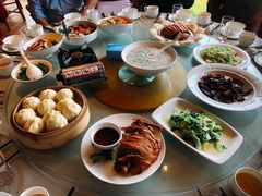 -湖泉水云间餐厅·弥勒地道菜(B座店)