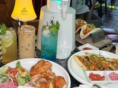 -Famous肥猫墨西哥音乐餐吧(五棵松华熙LIVE店)