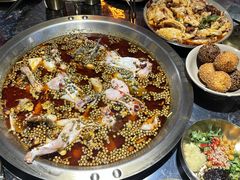 -明瓦廊美食街