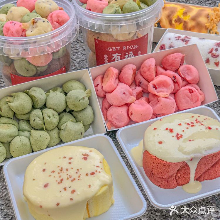 能扯嘚一米❗️这家的麻薯真的摆