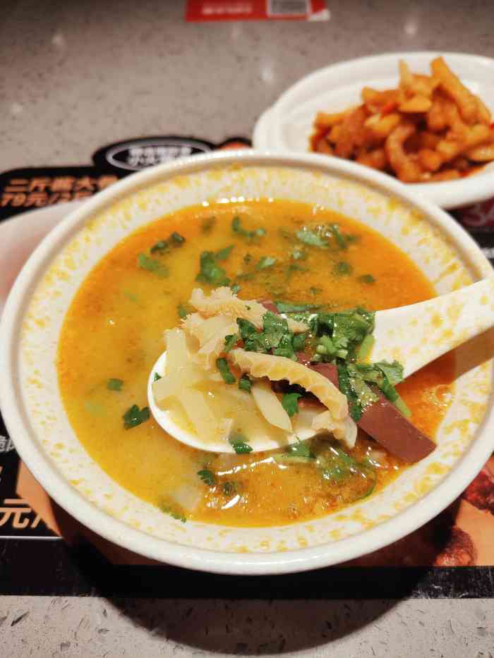 大师兄·手工面61西北菜(南山万科里店)-"周二6:00过来的,生意很好.