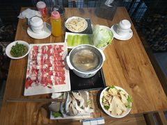 -珍巴奴毛肚牛肉小火锅(四惠店)