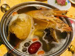 -雍和会海鲜姿造自助(湖东路店)
