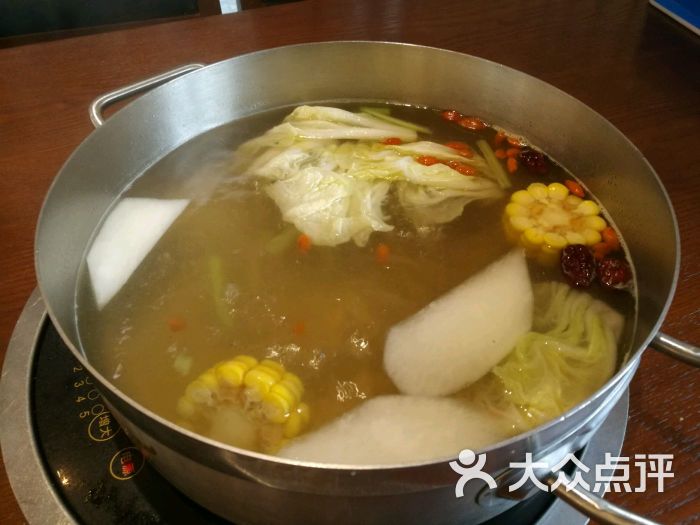 潮汕涮牛肉清水锅底图片