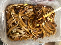 -珠宝街老左杂酱面馆