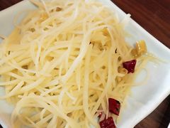酸辣土豆丝-梁记粥铺(开元地中海店)