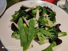 -那家老院子东北菜·饺子·小鸡炖蘑菇(艳华街店)