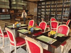 -上海虹桥西郊假日酒店