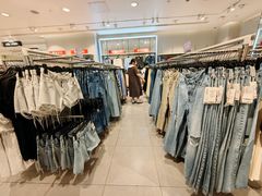 -H&M(天一广场店)